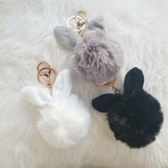 Accessories - Bunny ear pom poms Accessories - Bunny ear pom poms